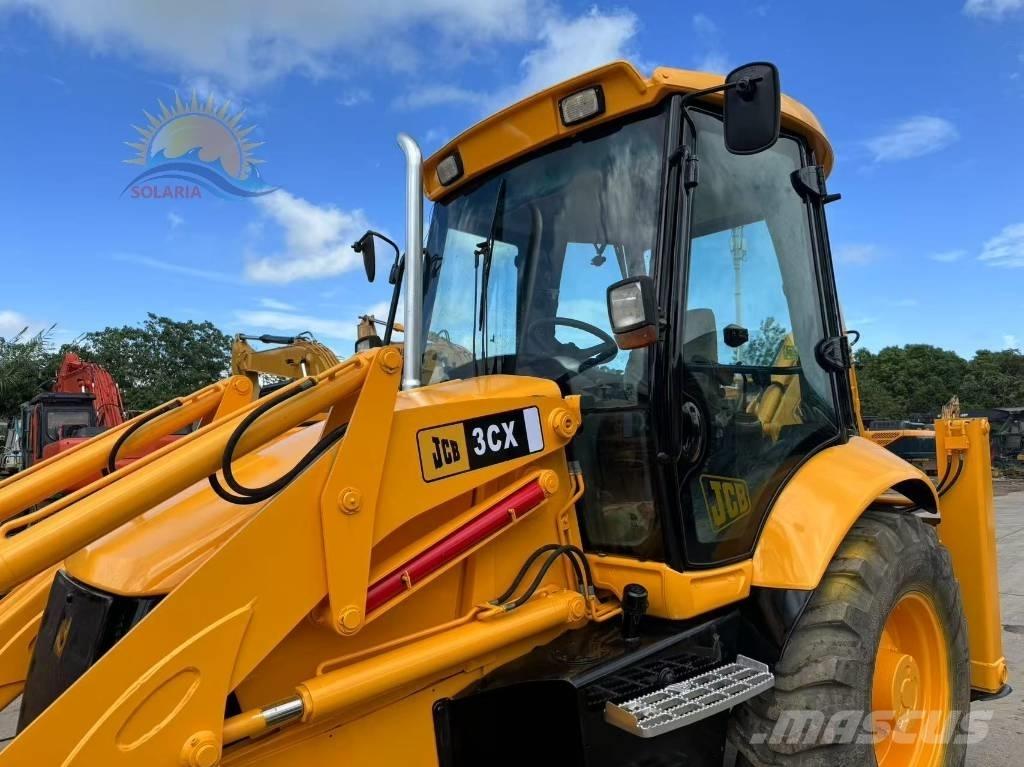 JCB 3 CX 反铲装载机