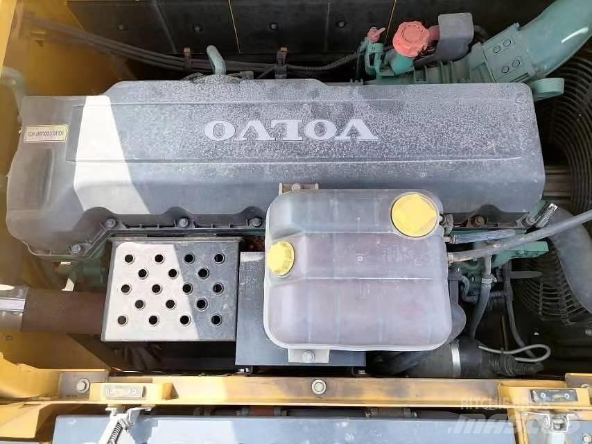 Volvo EC 380 D 履带挖掘机