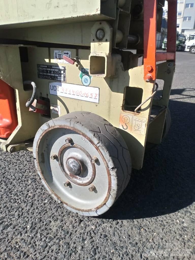 JLG 2030 ES 剪叉式升降机