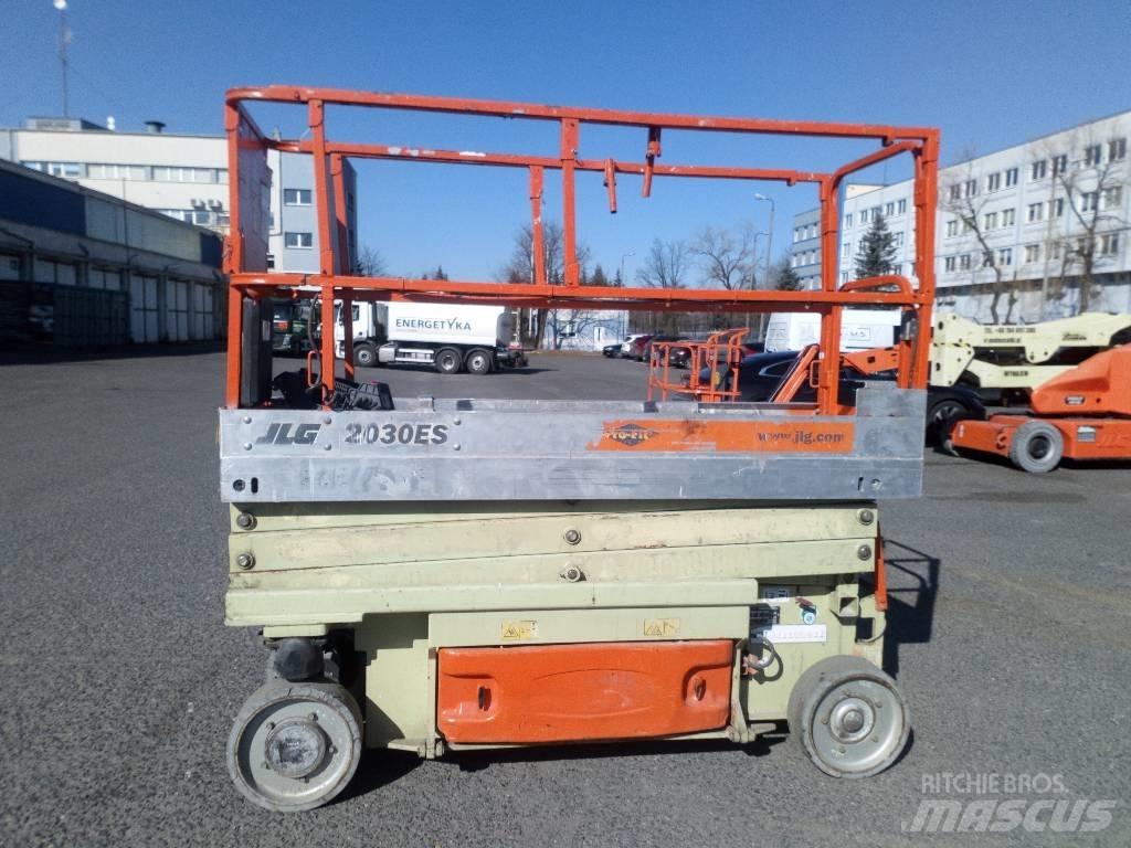 JLG 2030 ES 剪叉式升降机