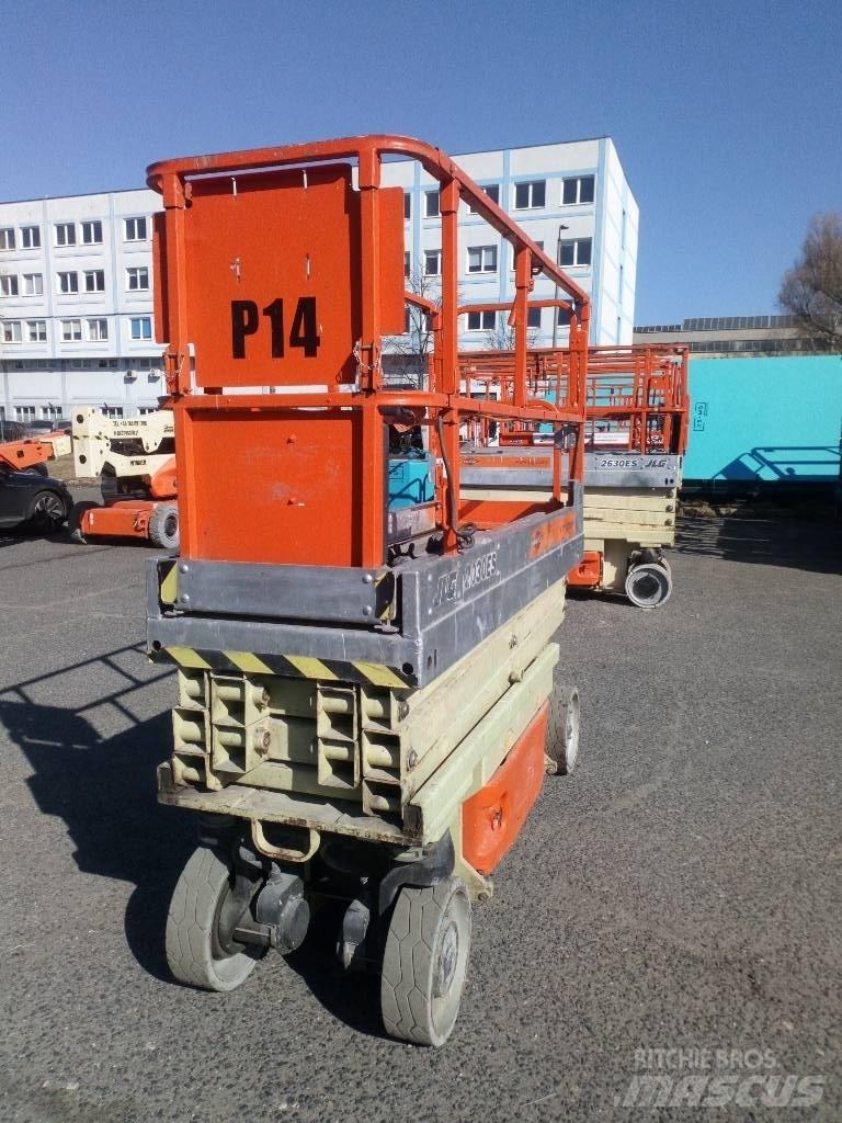 JLG 2030 ES 剪叉式升降机
