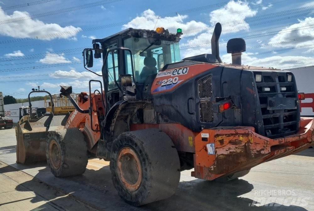 Hitachi ZW 220-6 轮式装载机