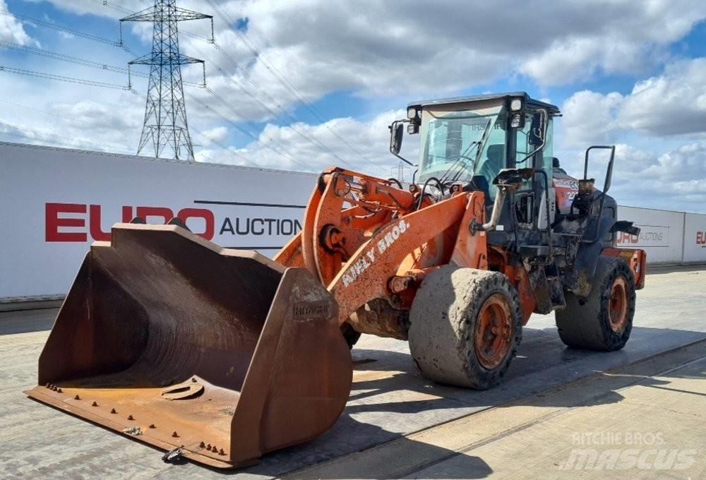 Hitachi ZW 220-6 轮式装载机
