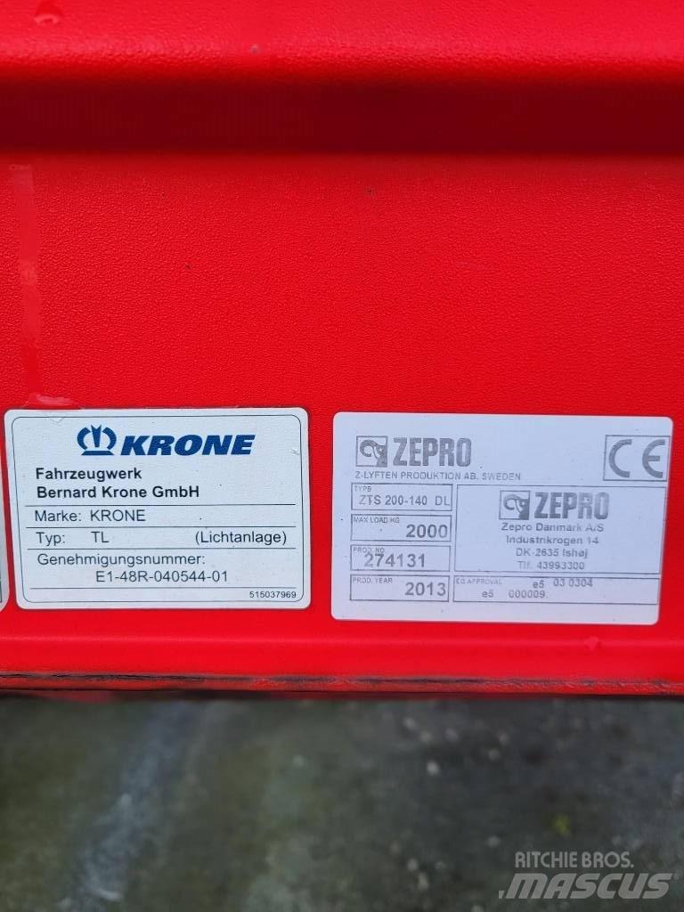 Krone SDP 27 侧帘半挂车