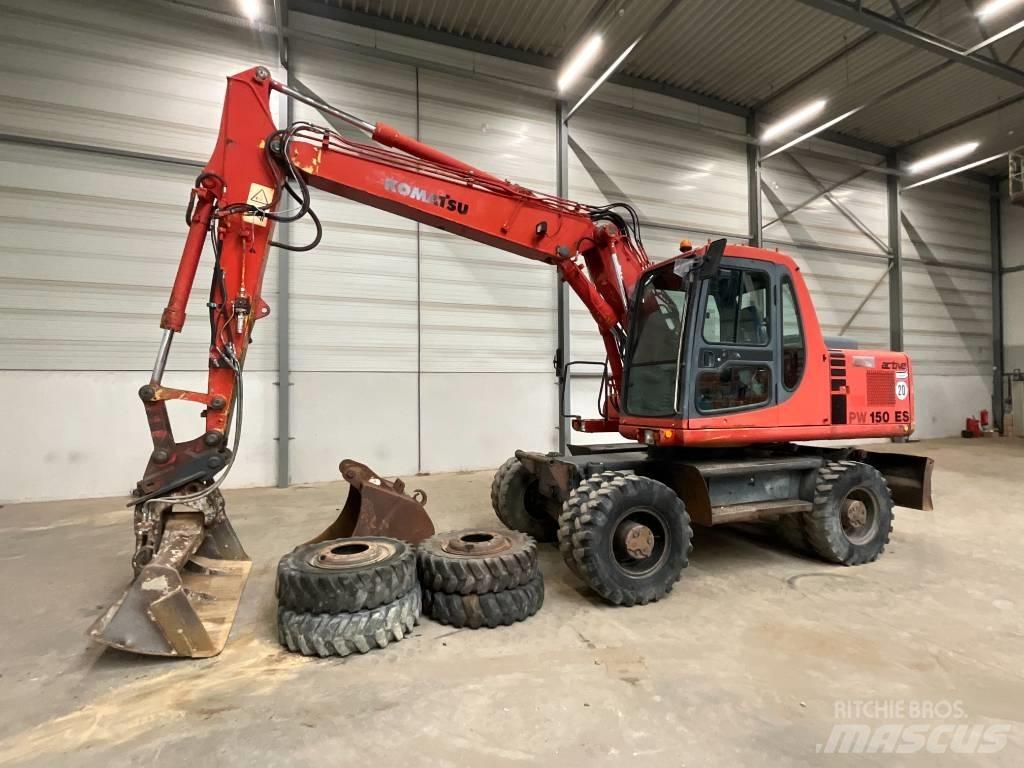 Komatsu PW 150ES-6K 轮式挖掘机