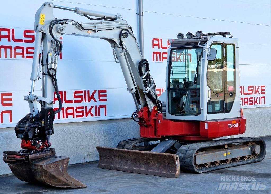 Takeuchi TB 153 FR 小型挖掘机