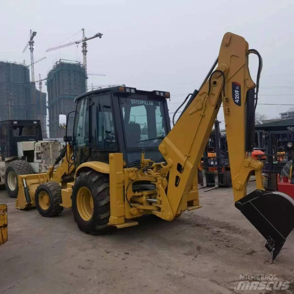 CAT 420 F 反铲装载机