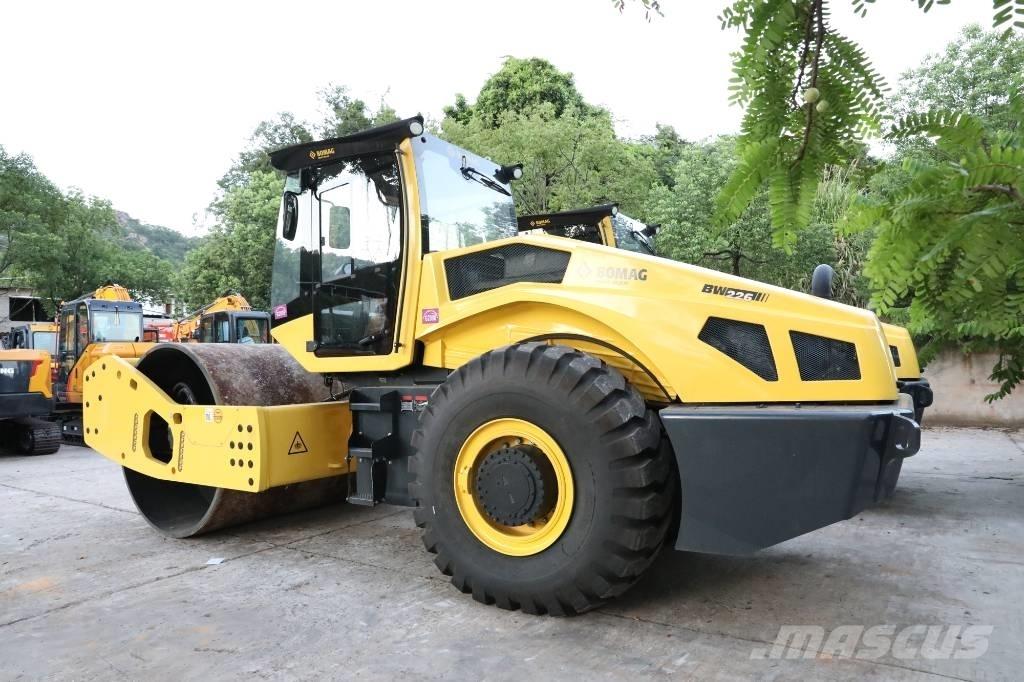 Bomag BW 226 BVC-5 双轮压路机