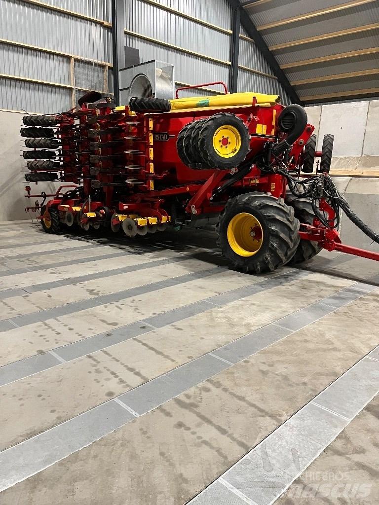 Väderstad Rapid 600c 条播机