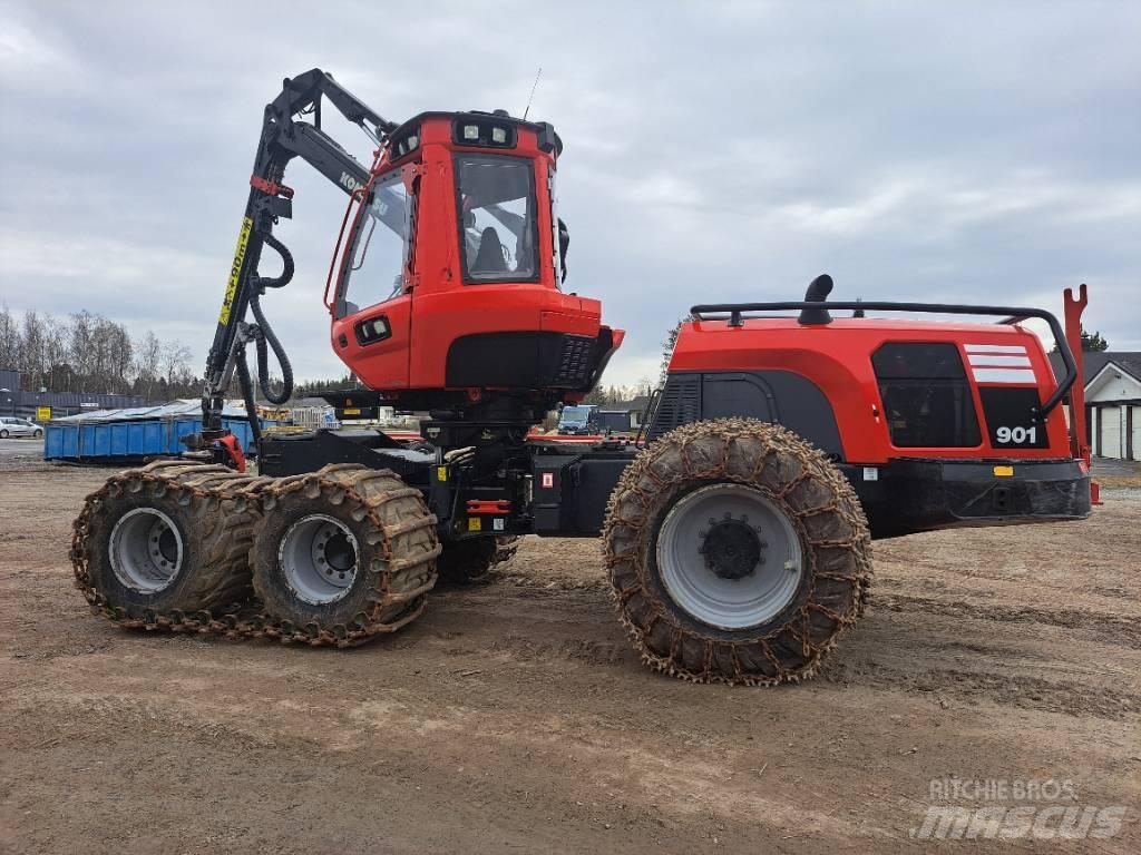 Komatsu 901 收割机