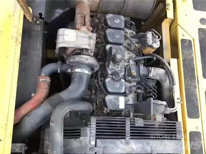Komatsu PC 200-7 履带挖掘机