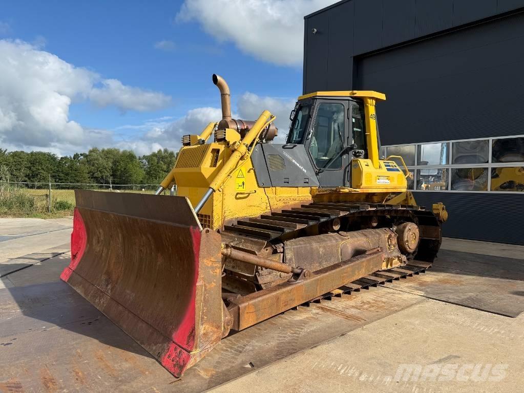 Komatsu D 65 PX-12 履带式推土机