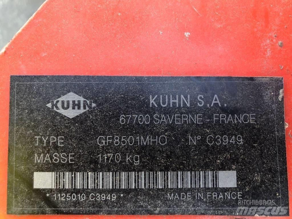 Kuhn GF 8501 M H O 犁耙和摊草机