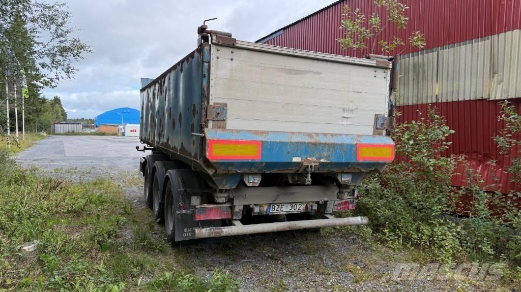  M & V Trippelkärra 自卸拖车