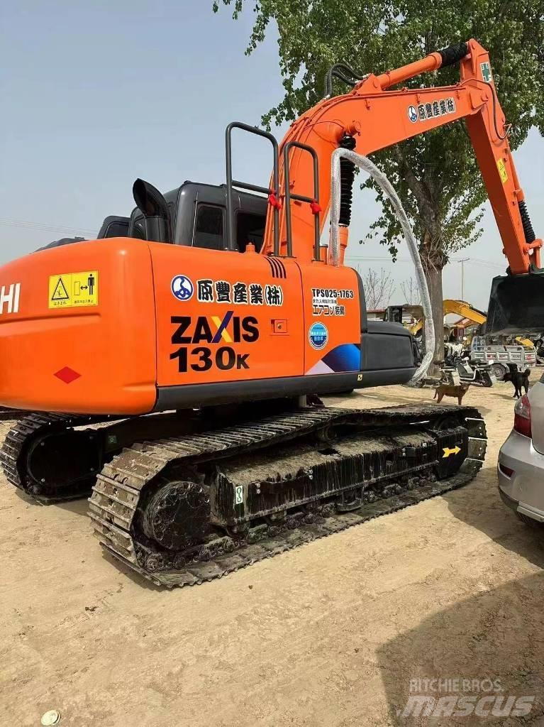 Hitachi ZX 130 履带挖掘机