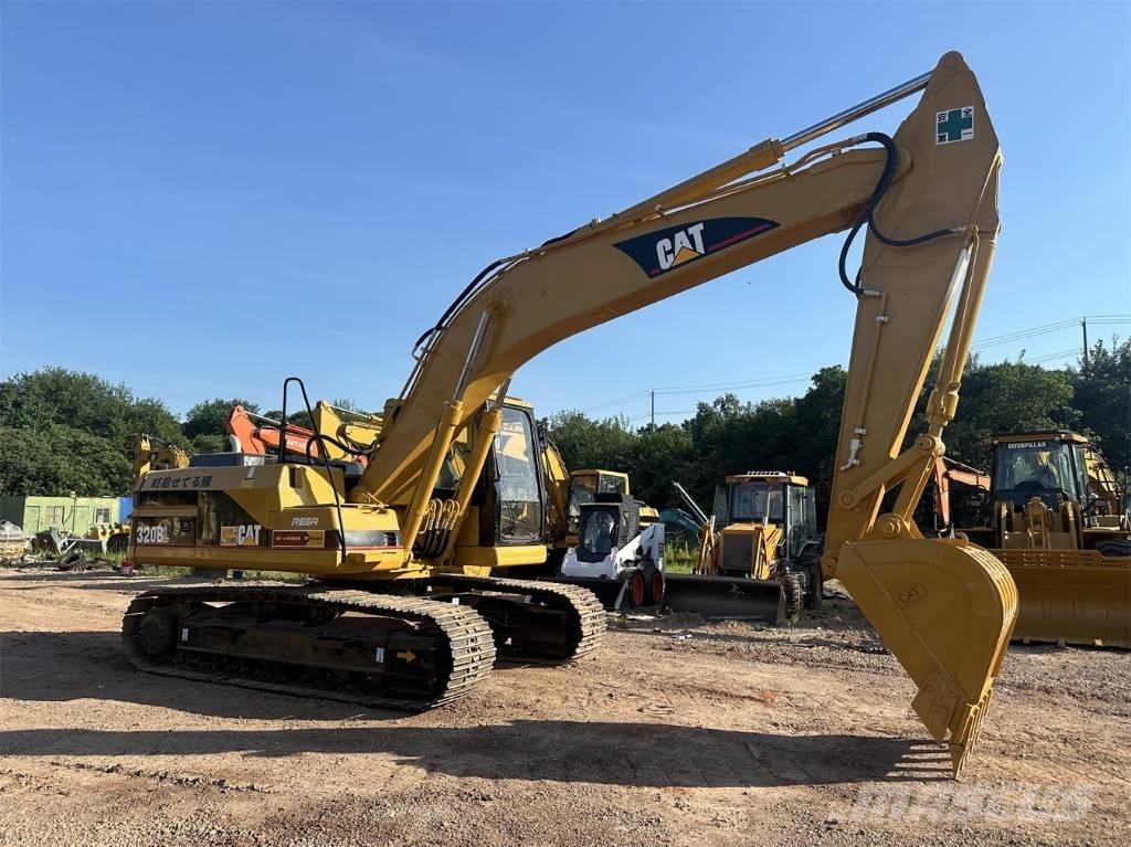 CAT 320BL 履带挖掘机