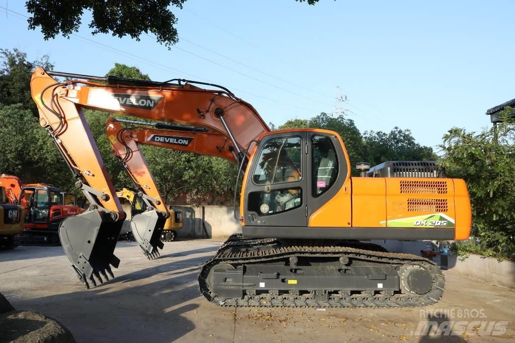 Develon DX205 履带挖掘机