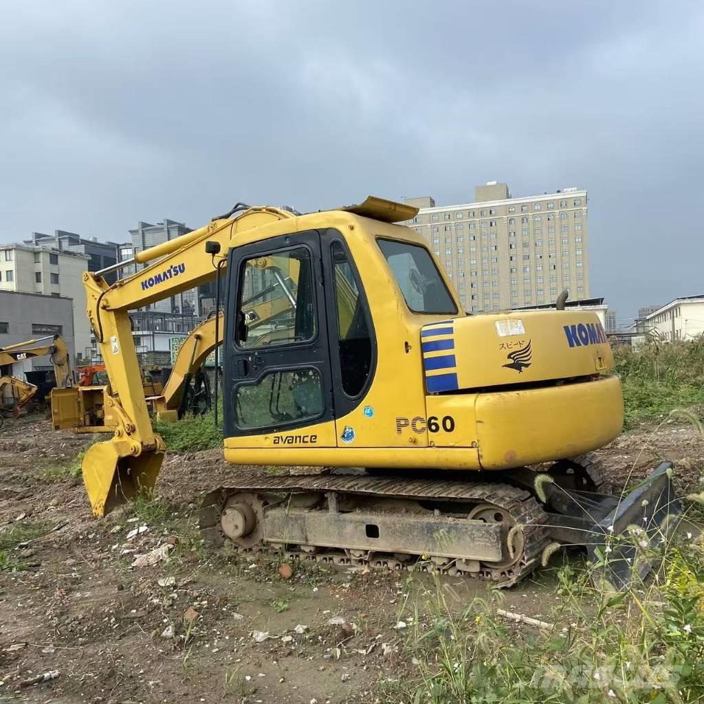 Komatsu PC 60-7 小型挖掘机