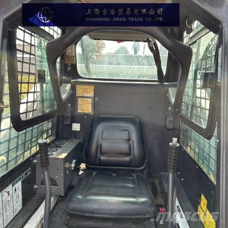 Bobcat S 18 滑移装载机