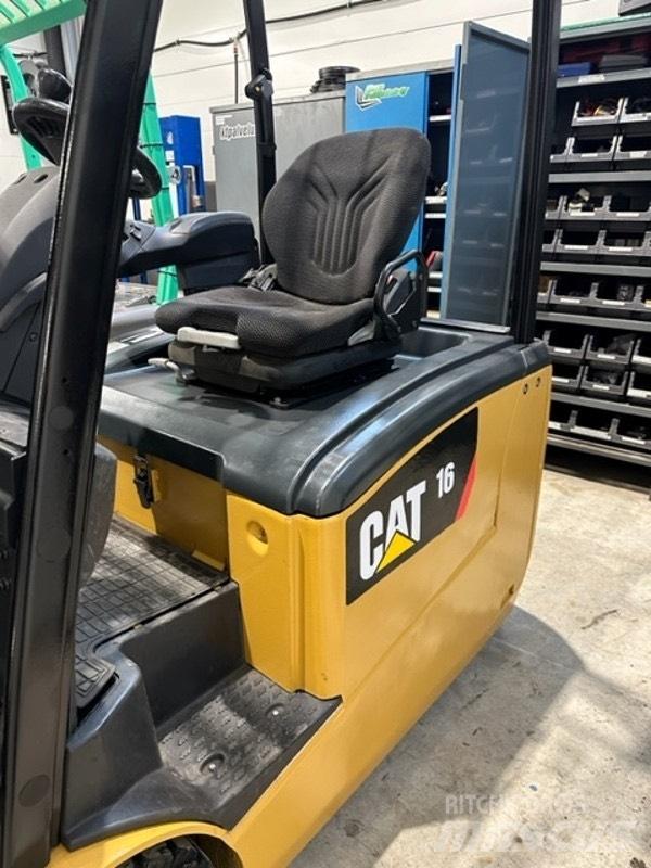 CAT EP 16 CPNT 电动叉车