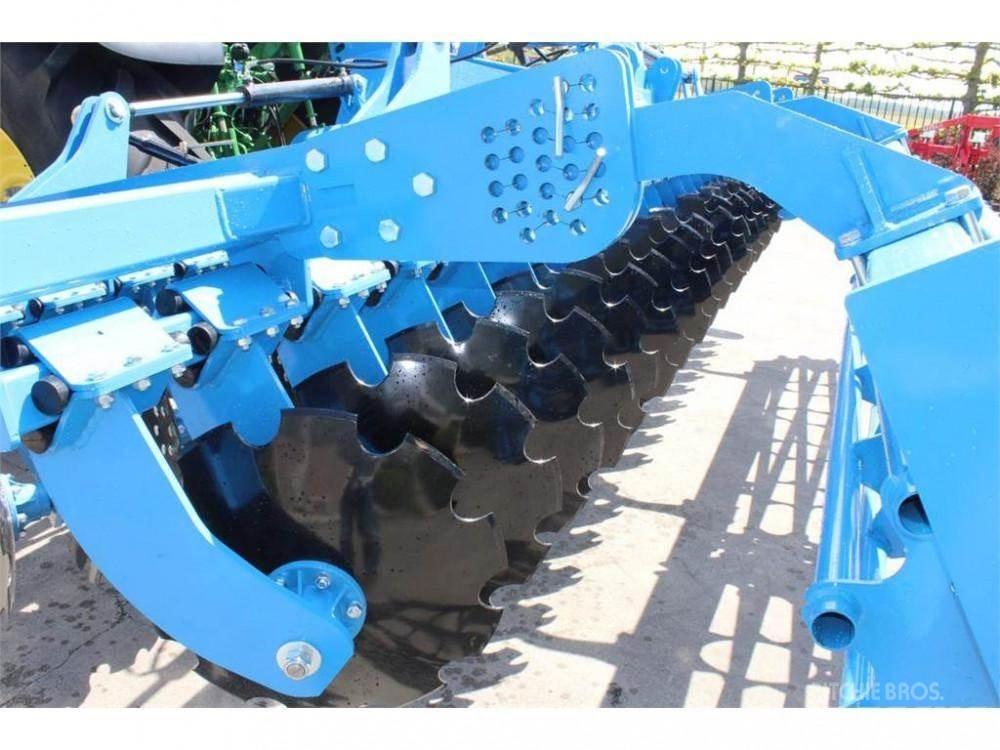 Agri-Koop BTH40 圆盘耙