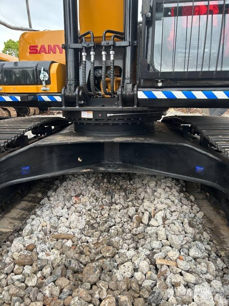 Sany SY 215 C 履带挖掘机