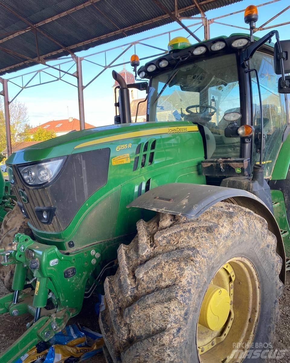 John Deere 6155R 拖拉机/农用车