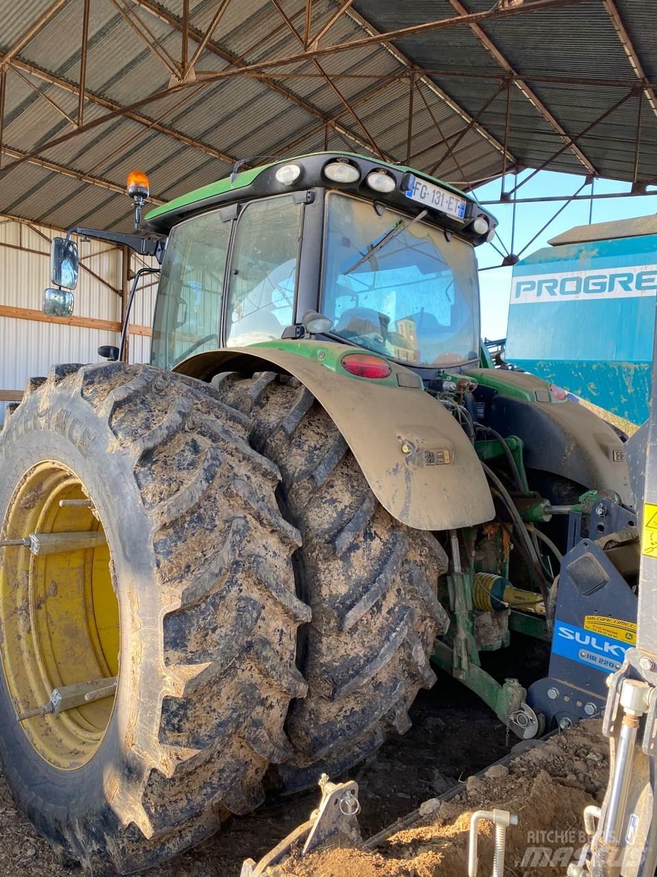 John Deere 6155R 拖拉机/农用车