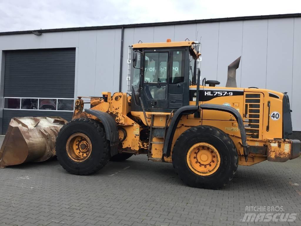 Hyundai HL 757-9 轮式装载机