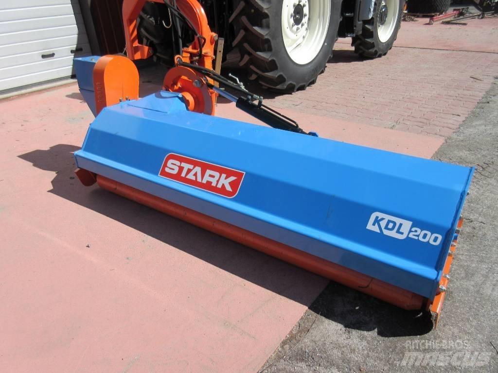 Stark KDL 220 牧场割草机和切顶器