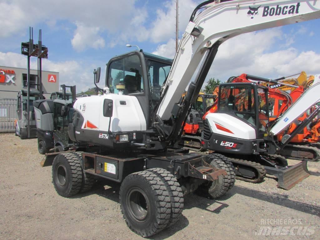 Bobcat E 57 W 轮式挖掘机