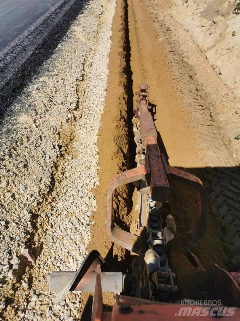 Ditch Witch 3500 挖沟机
