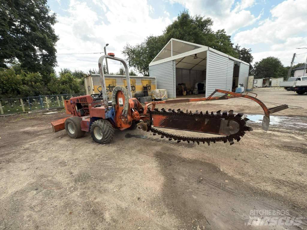 Ditch Witch 3500 挖沟机