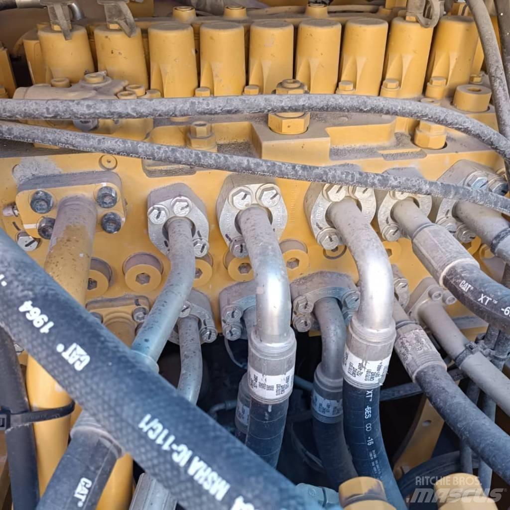 CAT 330GC 履带挖掘机