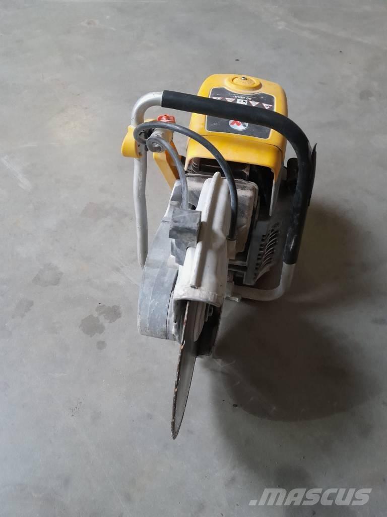 Wacker Neuson BFS635 岩石和混凝土锯