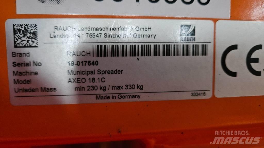 Rauch Axeo 18.1C 融雪撒布机