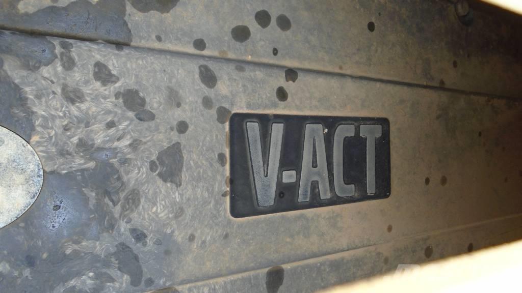 Volvo EC 330 CL 履带挖掘机