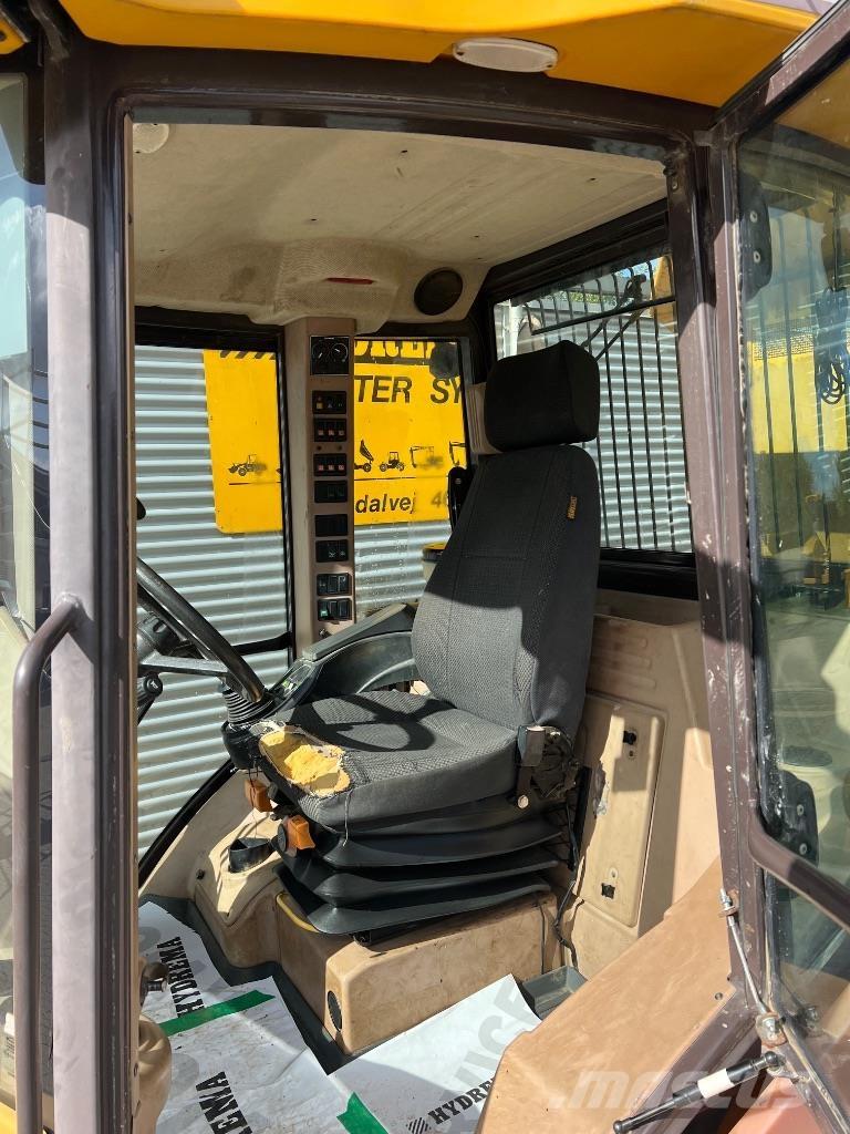 Hydrema 912 DS 铰接式自卸车