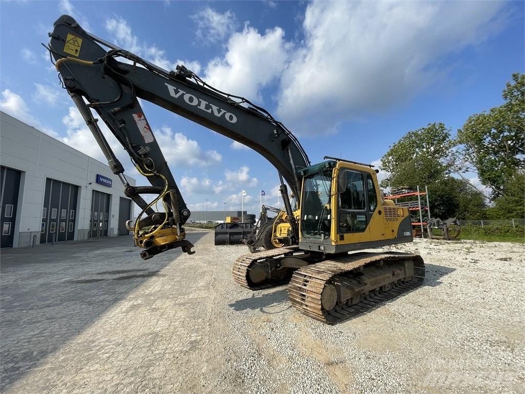 Volvo EC 180 B LC 履带挖掘机