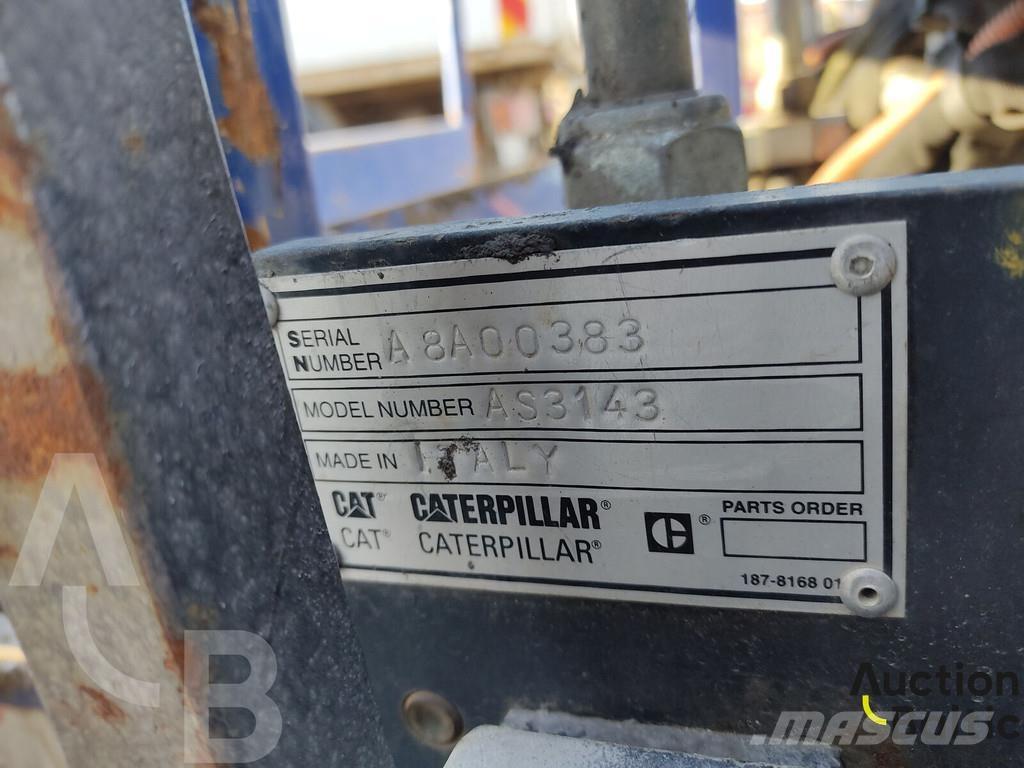 CAT AP 255 E 沥青摊铺机