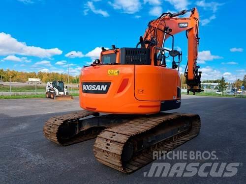 Doosan DX235LCR-5 履带挖掘机