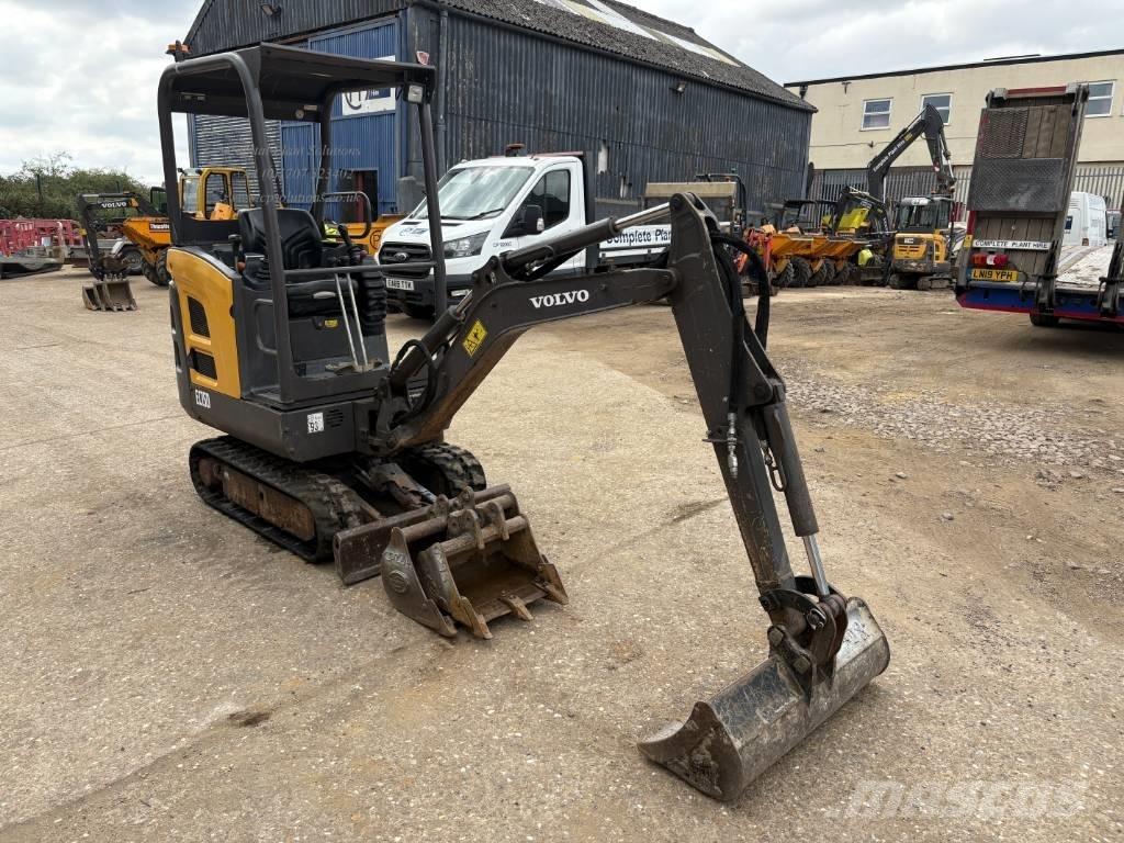Volvo EC 15 D 小型挖掘机