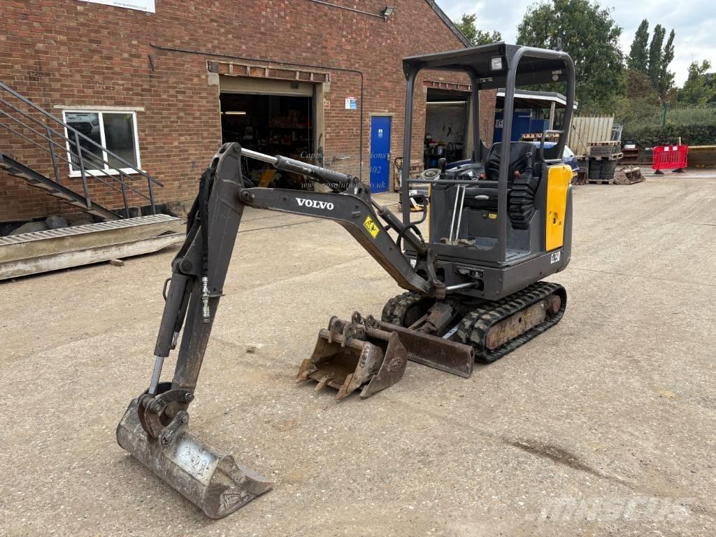 Volvo EC 15 D 小型挖掘机