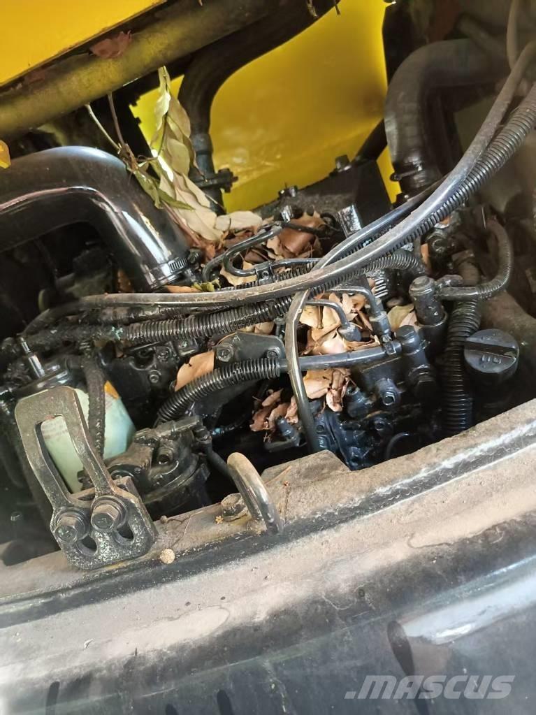 Yanmar Vio 75 中型挖掘机