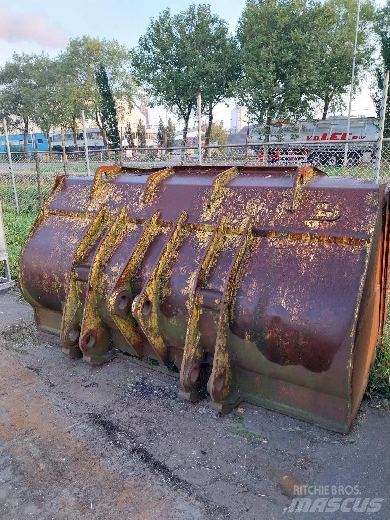 Komatsu WA 470 挖斗