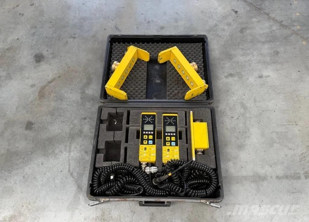 Dynapac DEMAG / VOLVO 沥青摊铺机