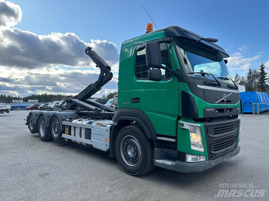 Volvo FM 420 8x2/4 工程吊钩车