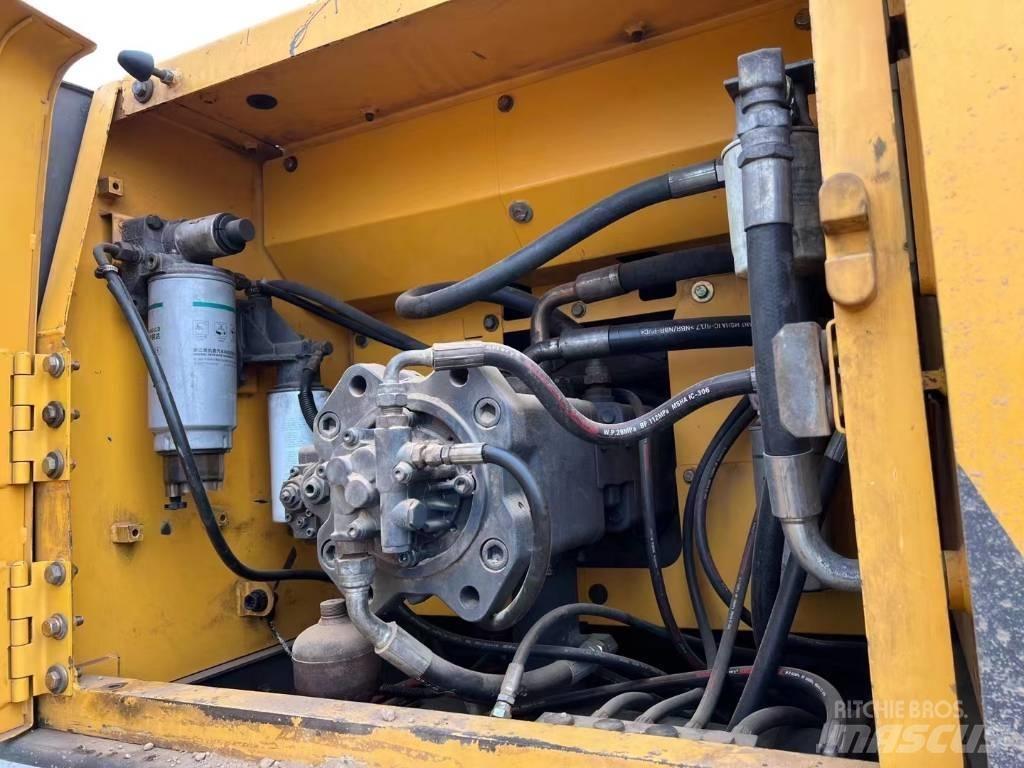 Volvo EC 290 B LC 履带挖掘机