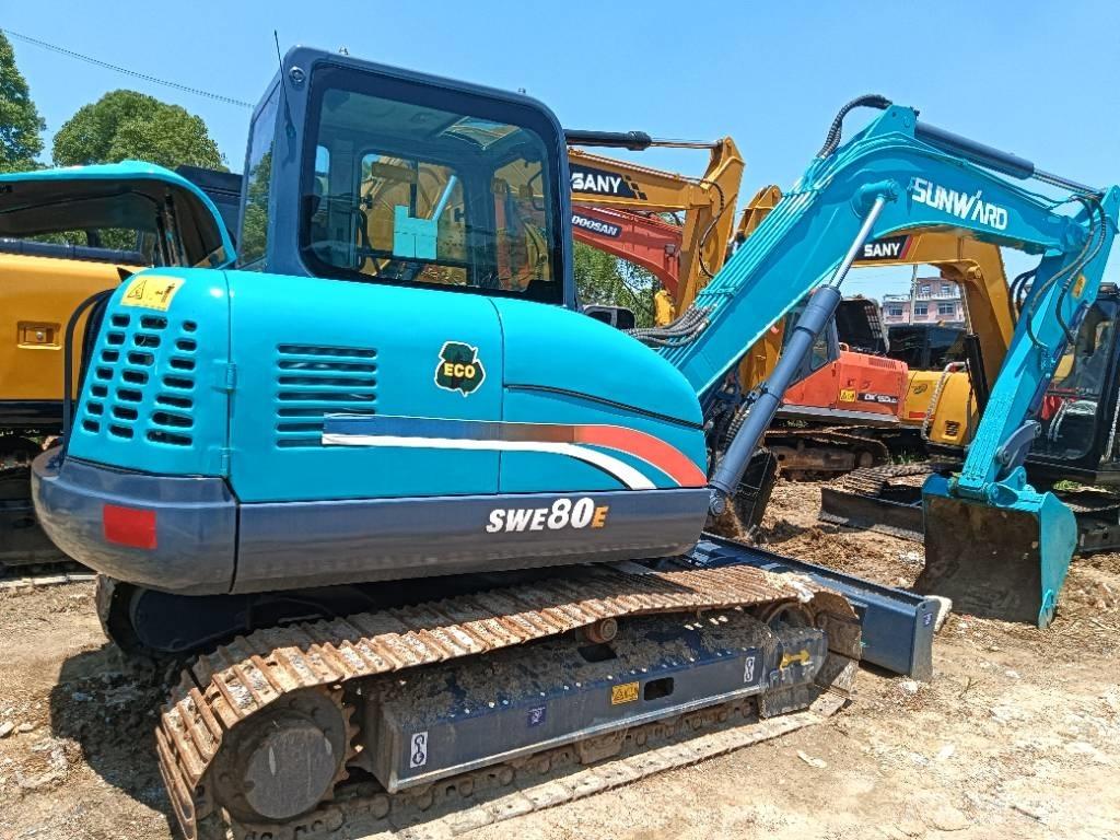 Sunward SWE80E 小型挖掘机