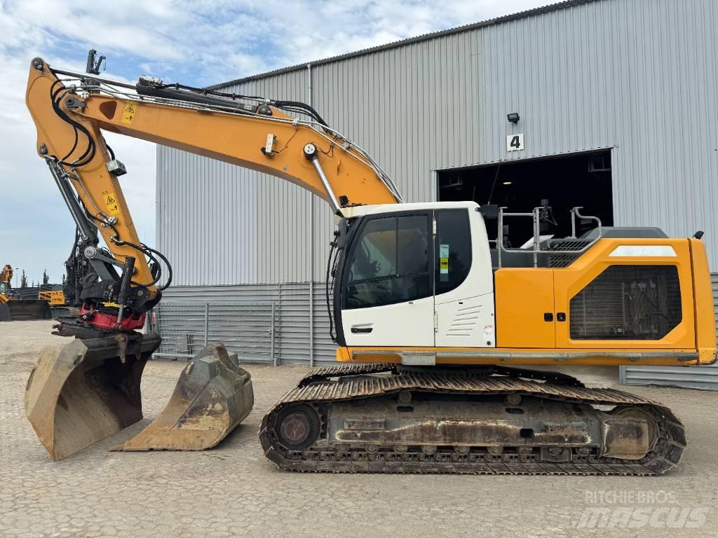 Liebherr R 926 LC 履带挖掘机